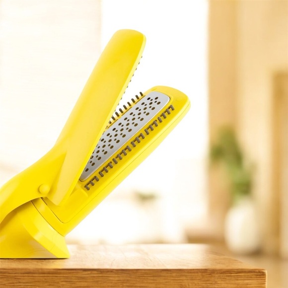 Drybar The Straight Shot Blow Drying Flat Iron - Picture 7 of 8